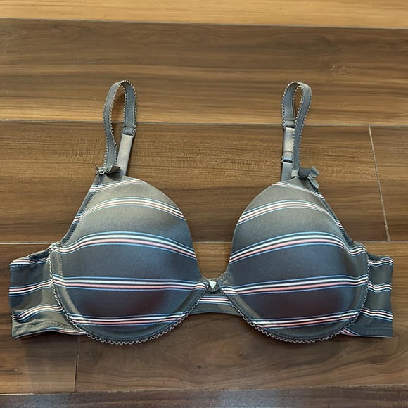 36B Aerie katie striped grey lightly lined bra - Picture 2 of 4